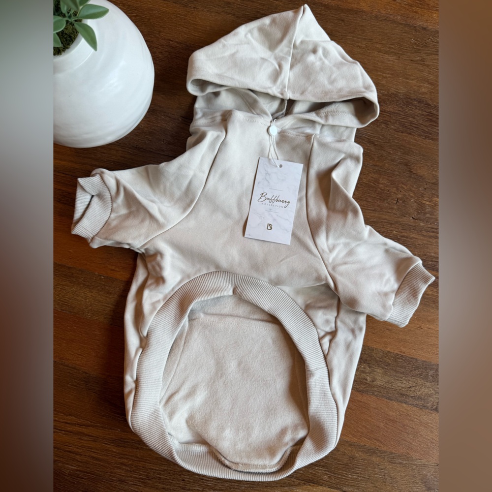 BUFF BUNNY NWT- Pup Cloud Hoodie Size Large